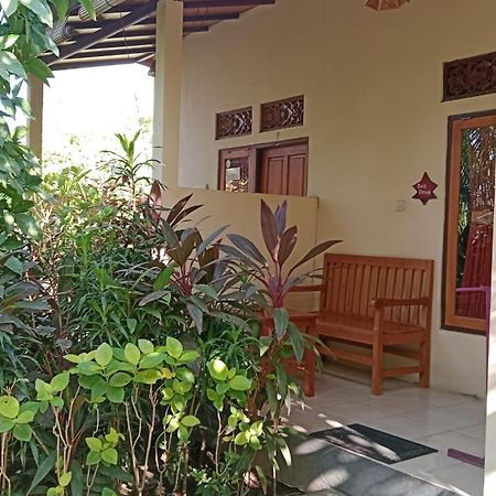 Van Santri Homestay Pemuteran 외부 사진