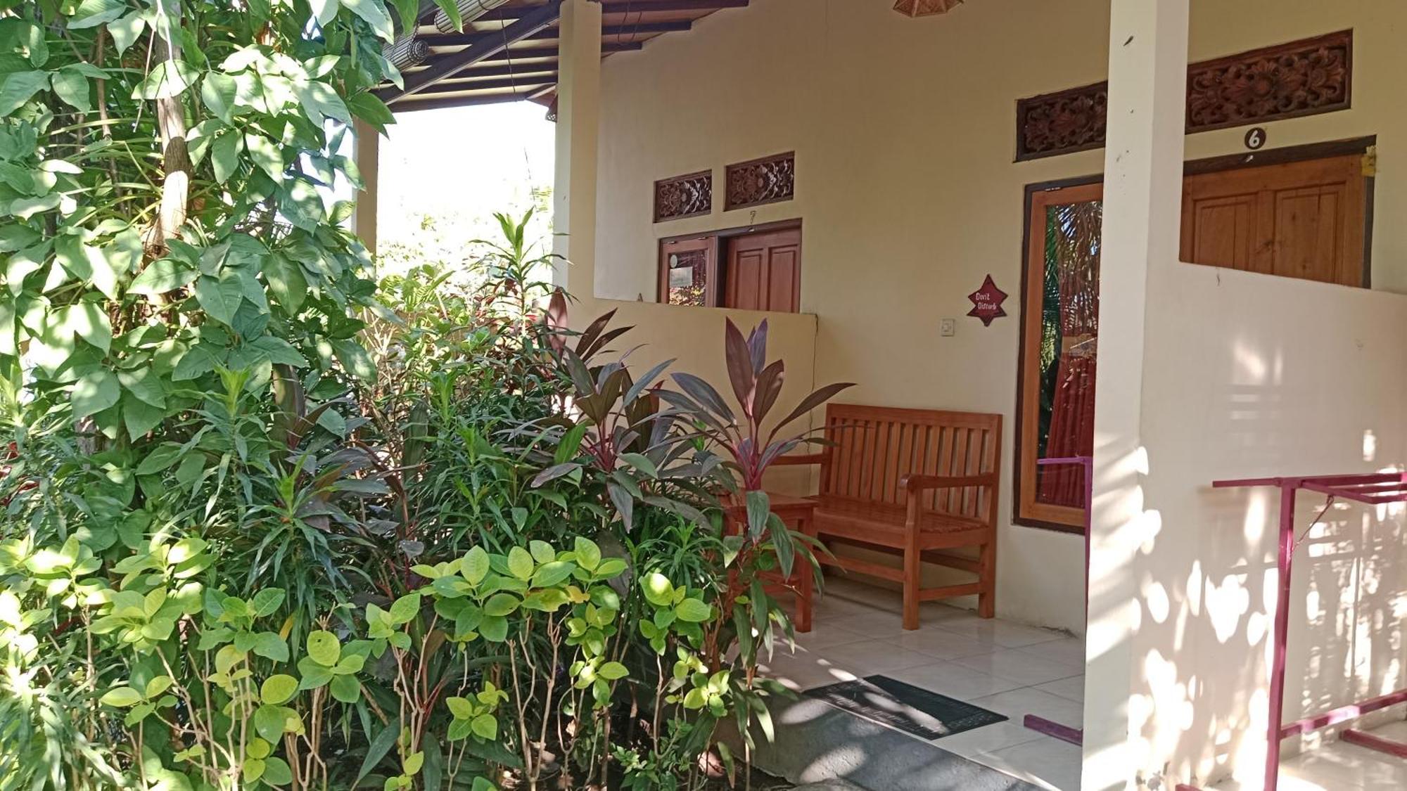 Van Santri Homestay Pemuteran 외부 사진