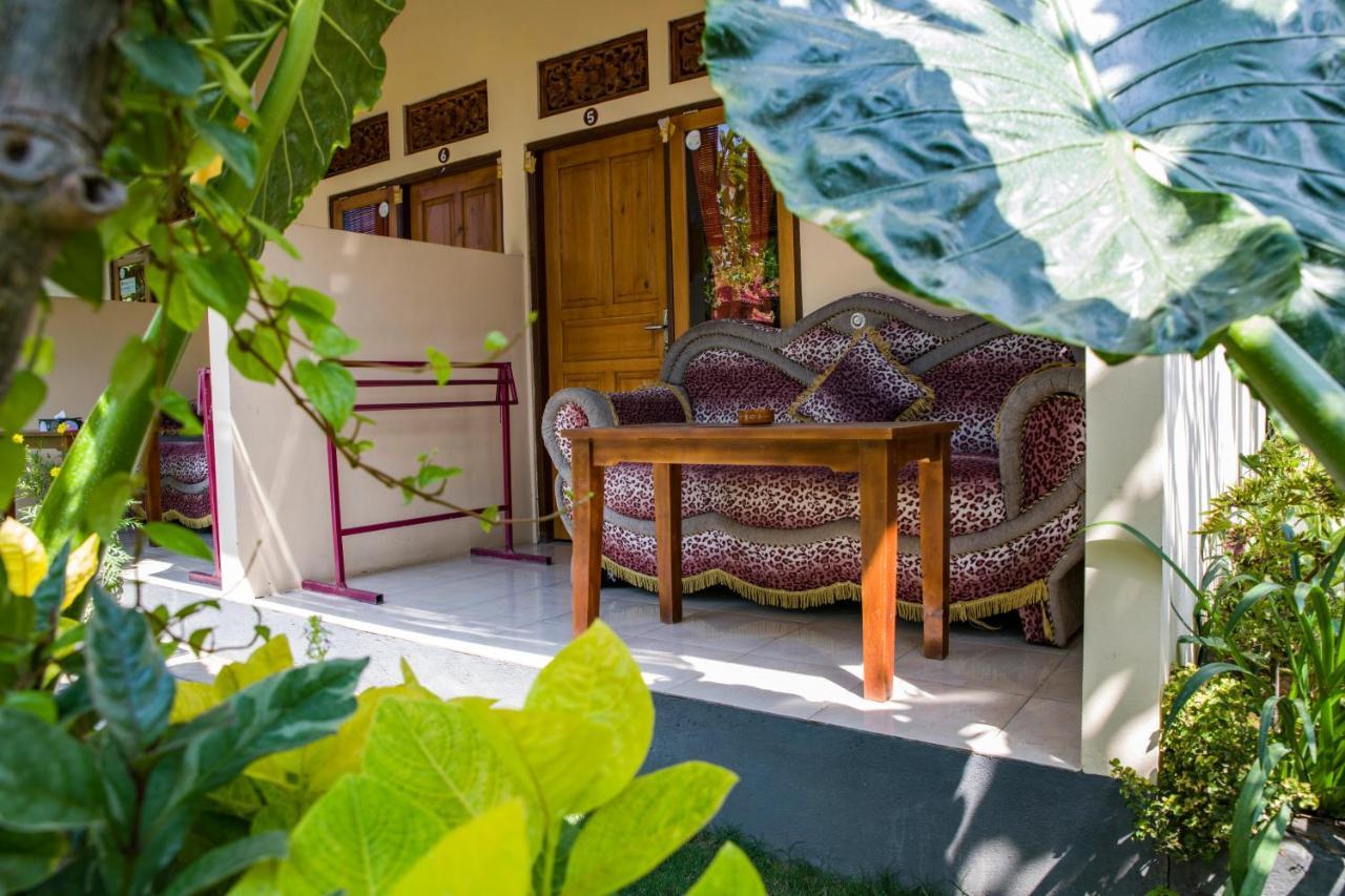 Van Santri Homestay Pemuteran 외부 사진
